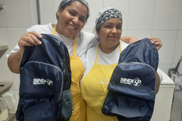 Colaboradoras da Empresa Apetece, unidade EMEF Alferes Tiradentes.