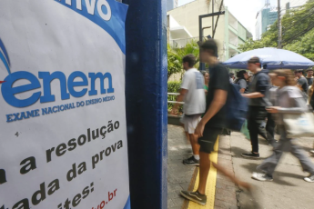 Índice de abstenção no segundo dia do Enem 2024 é de 30,6%